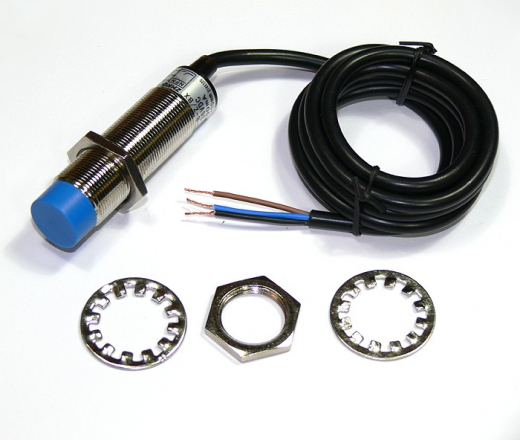 Kapazitiver Näherungssensor LJC18A3-8-Z/BX, NPN - NO, 3 Pin, Dual-Mode 18mm